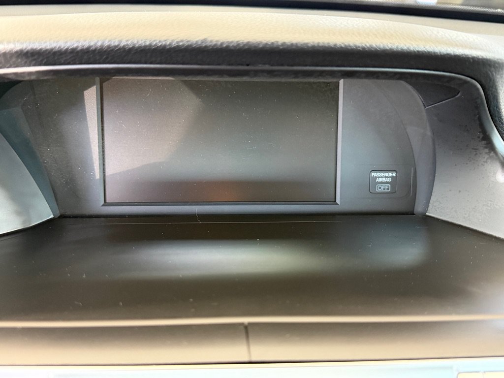 Used 2017 Honda Accord EX-L image 13