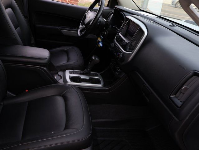 Certified 2021 Chevrolet Colorado ZR2 w/ ZR2 Dusk Special Edition image 12