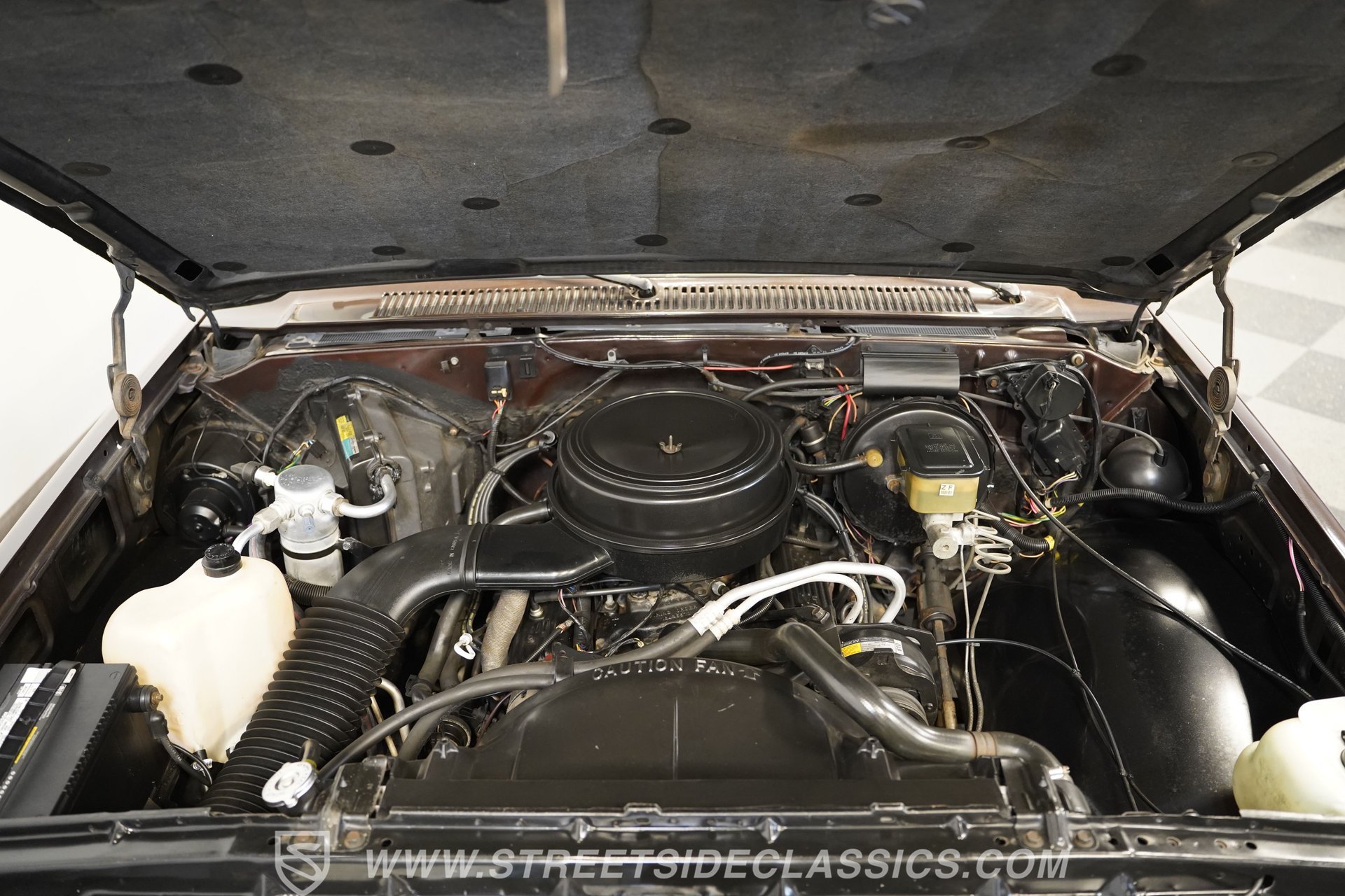 Used 1987 Chevrolet Silverado 1500 1500 RWD image 4