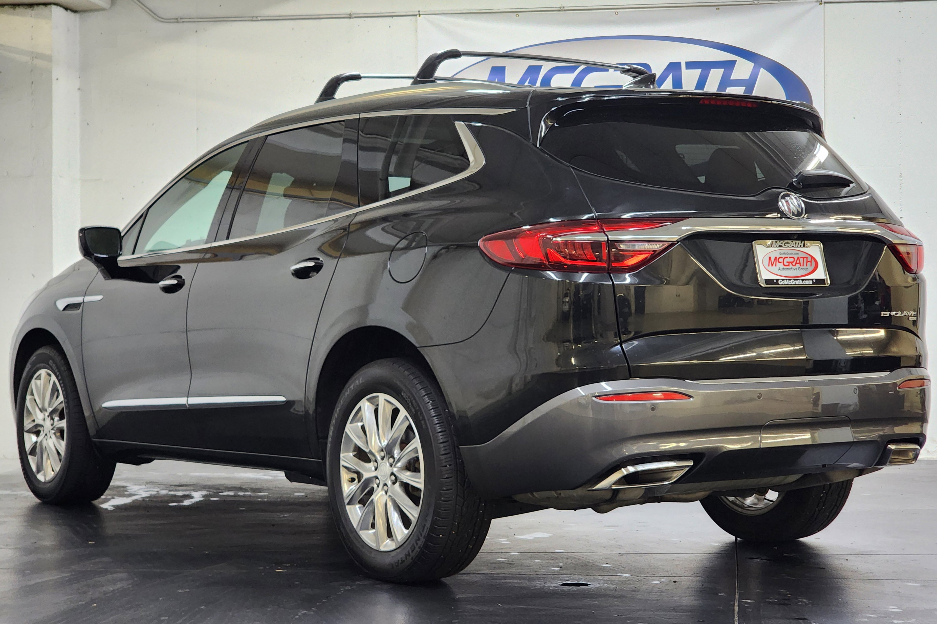 Used 2019 Buick Enclave Essence image 9