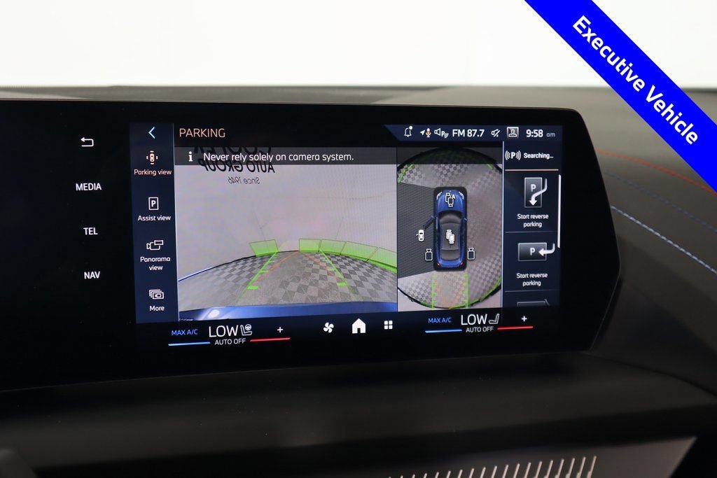New 2026 BMW 228i w/ Technology Package FWD image 7