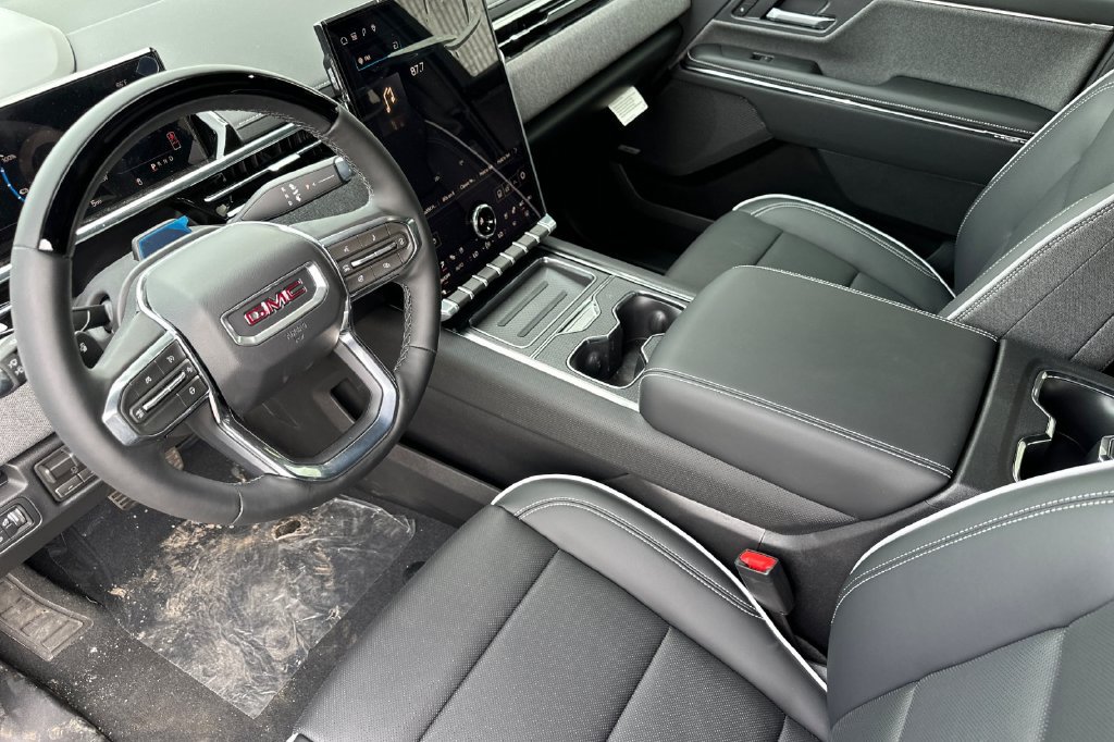 New 2026 GMC Sierra EV Elevation w/ Premium Package AWD/4WD image 12