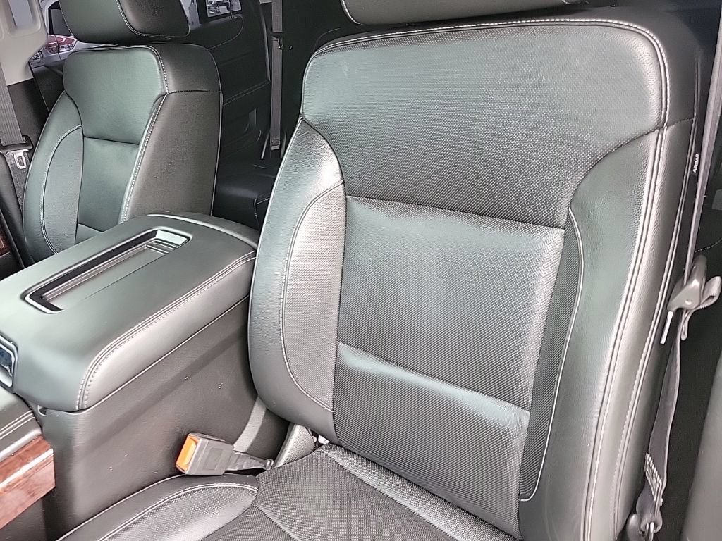 Used 2020 GMC Yukon SLT w/ Premium Edition RWD image 13