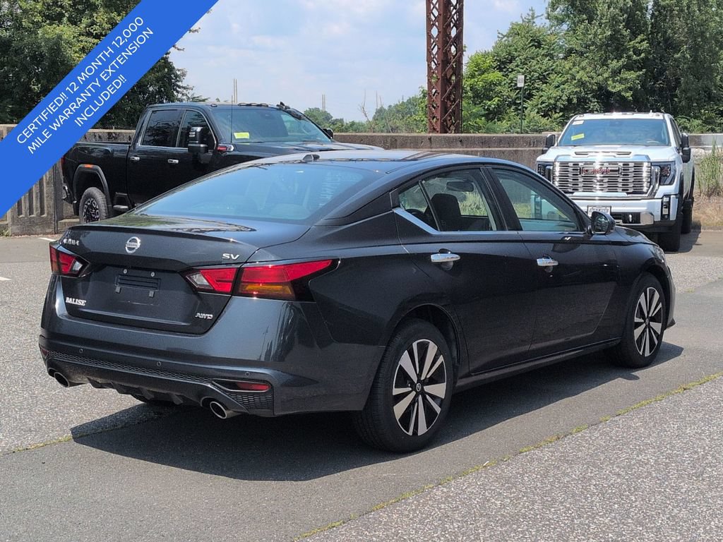 Used 2022 Nissan Altima 2.5 SV w/ SV Premium Package AWD/4WD image 3