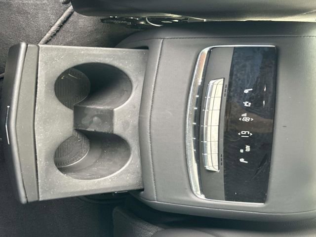 Used 2023 Cadillac Escalade Premium Luxury image 19