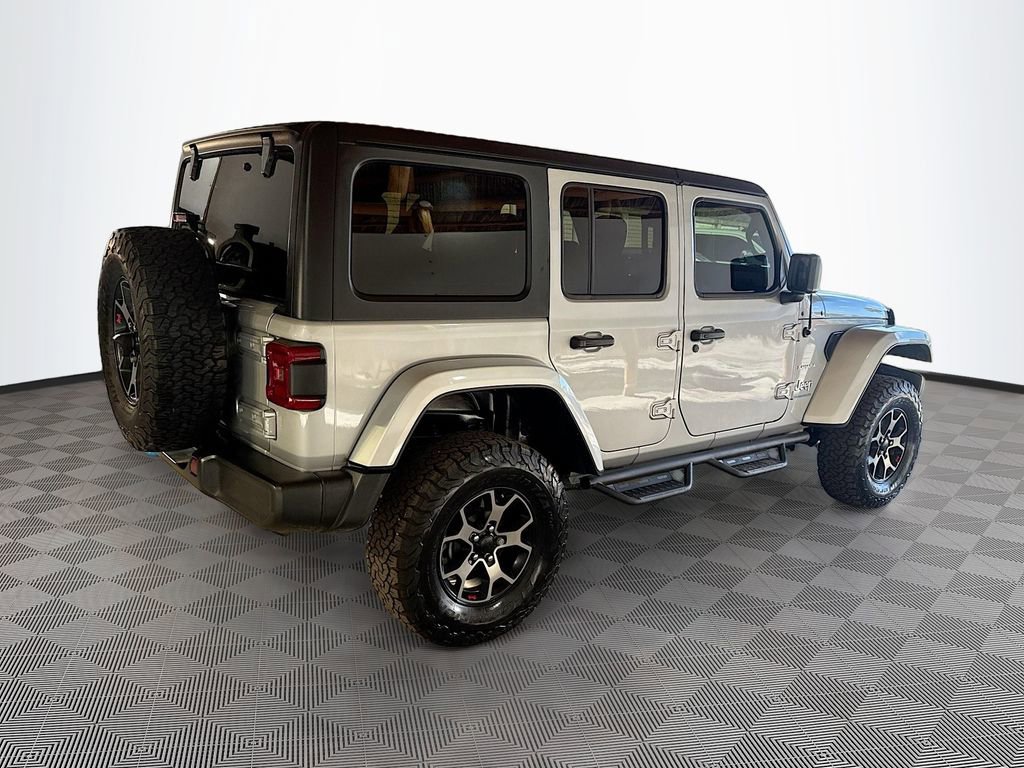 Used 2023 Jeep Wrangler Unlimited Sahara w/ Cold Weather Group image 6