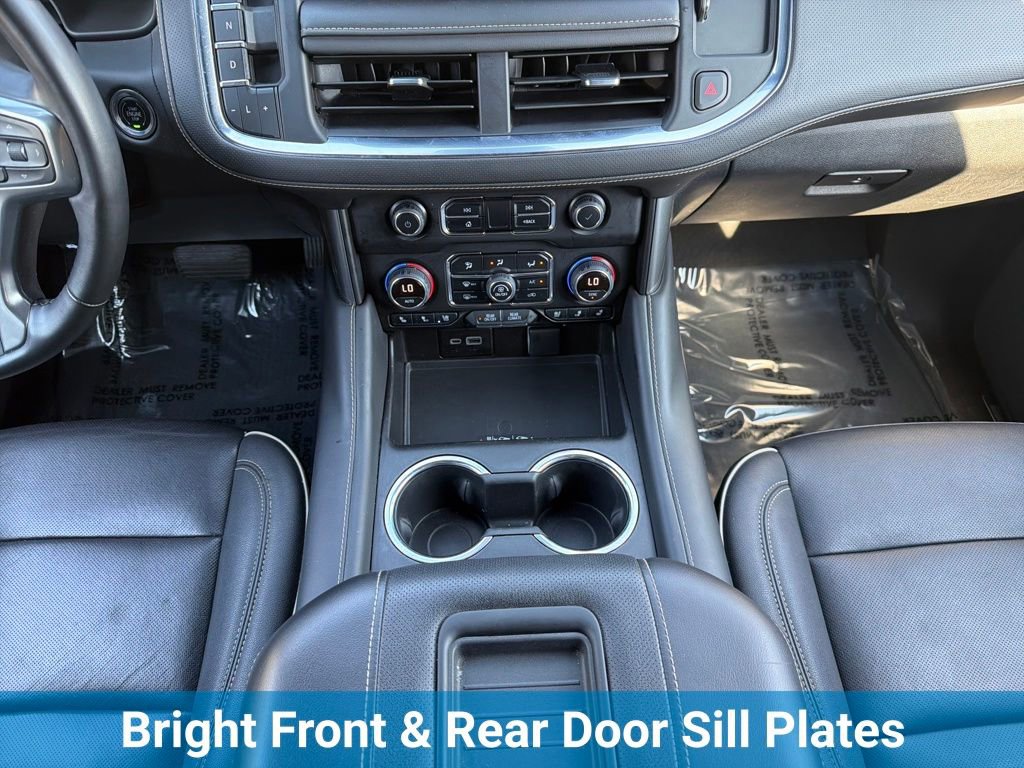 Used 2023 Chevrolet Suburban Premier image 24