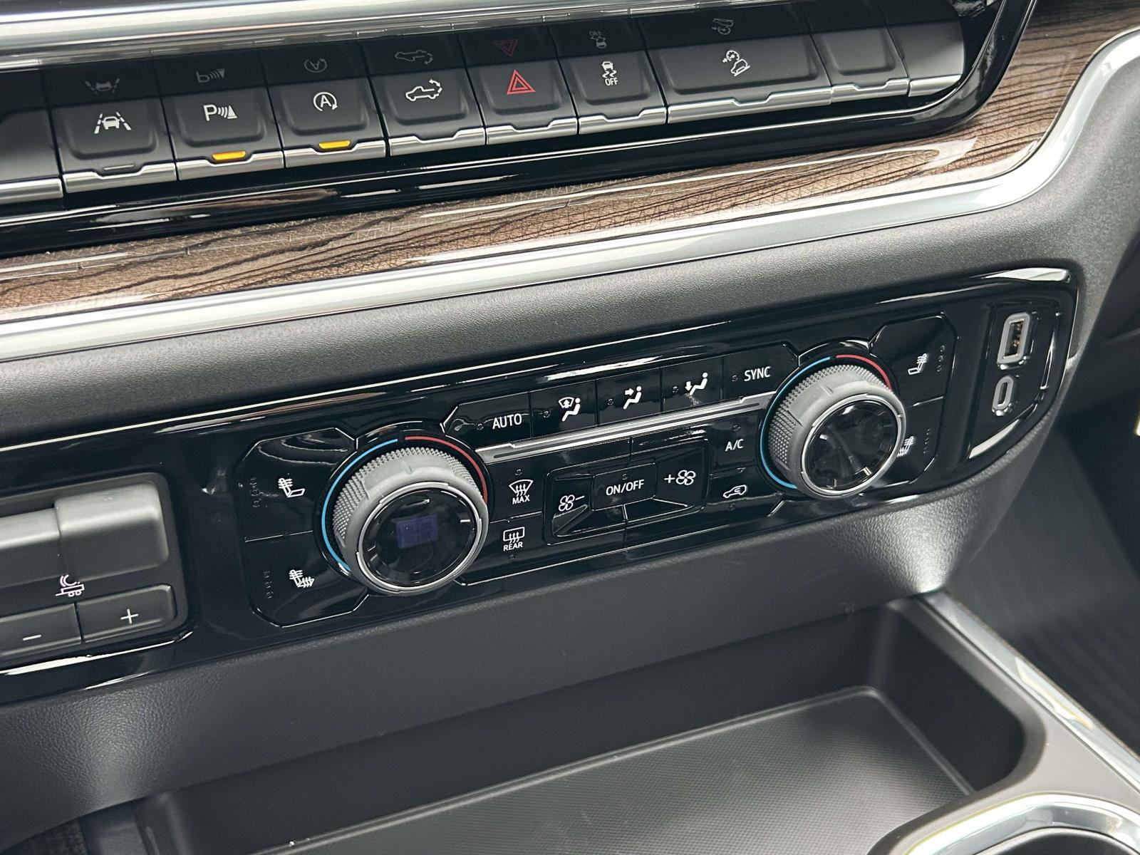 New 2026 Chevrolet Silverado 1500 LT Trail Boss w/ LT Trail Boss Premium Package image 25