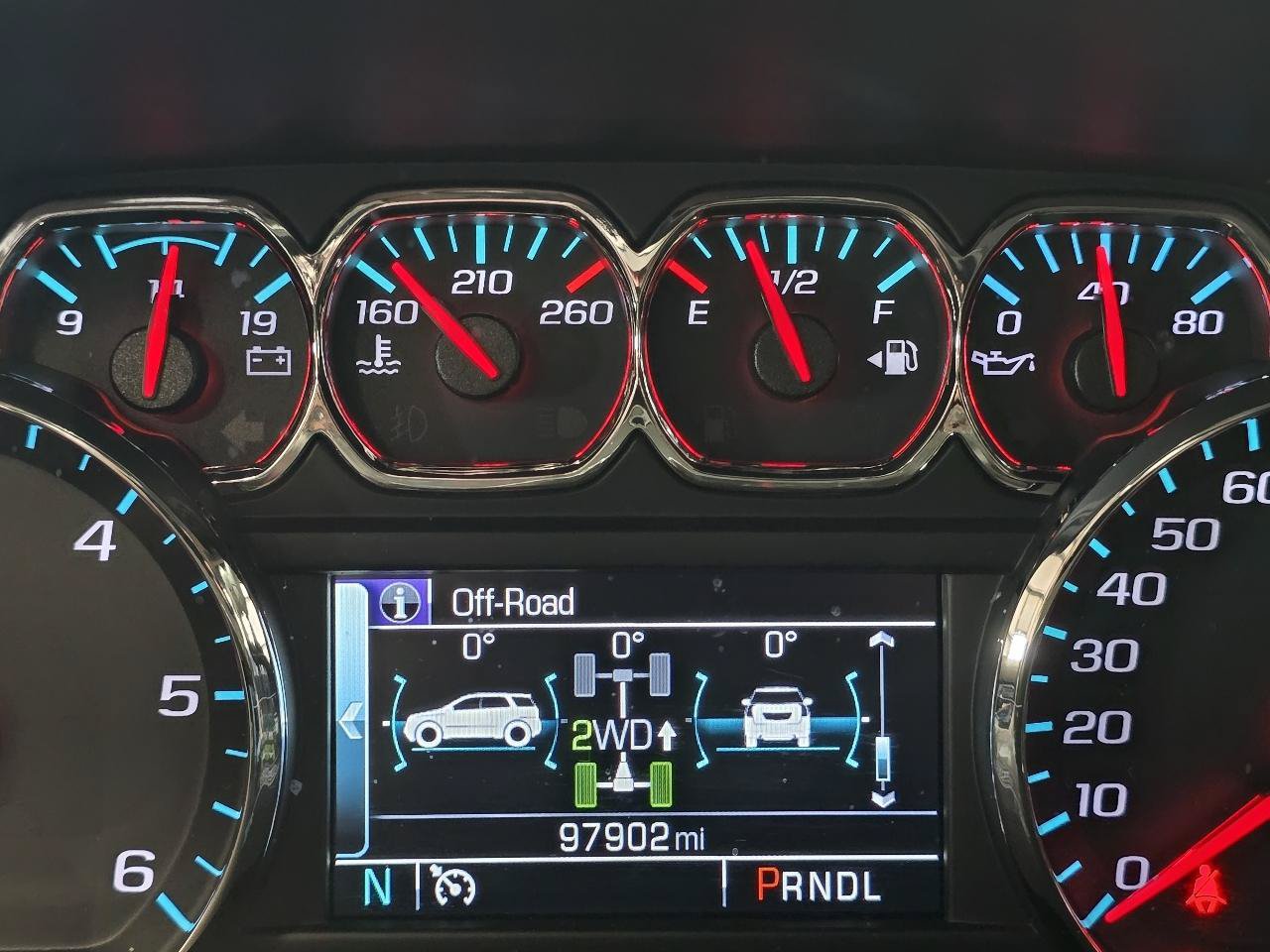 Used 2020 Chevrolet Suburban LS w/ Enhanced Driver Alert Package RWD image 12