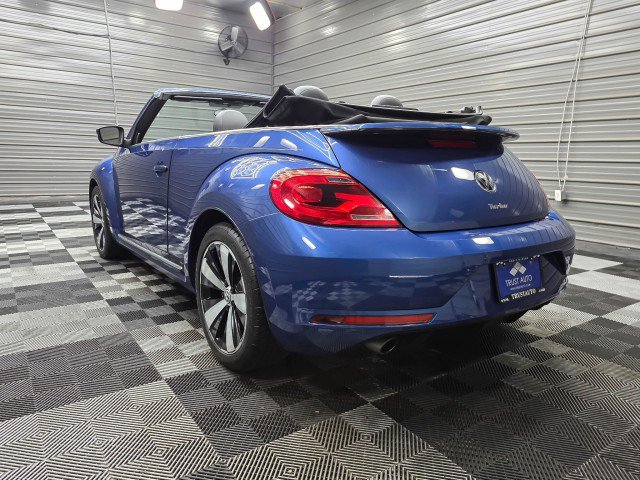 Used 2014 Volkswagen Beetle R-Line FWD image 8