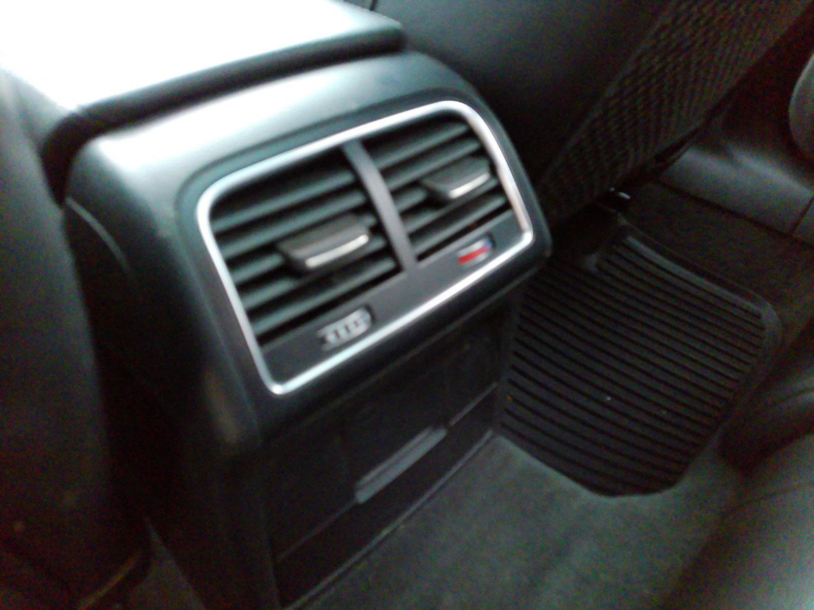 Used 2015 Audi A4 Premium Plus w/ Technology Package image 27