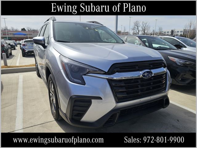 Used 2025 Subaru Ascent Premium image 1