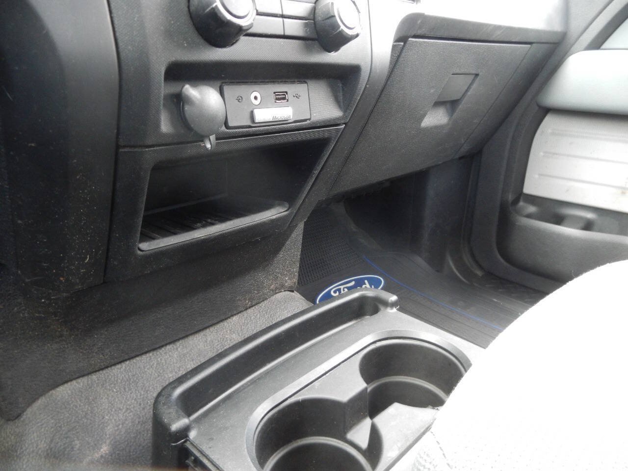Used 2014 Ford F150 XL w/ Equipment Group 101A Mid RWD image 30