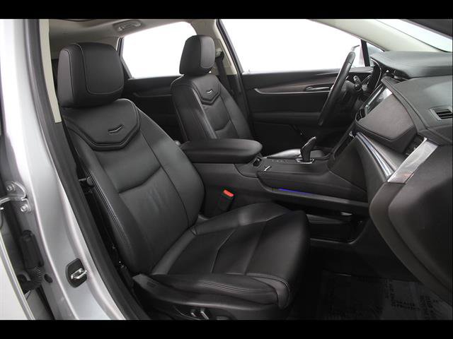 Used 2019 Cadillac XT5 Luxury AWD/4WD image 18