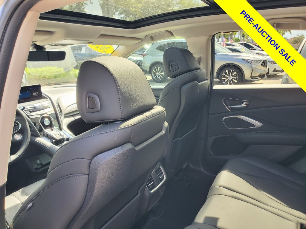 Used 2024 Acura RDX SH-AWD image 11