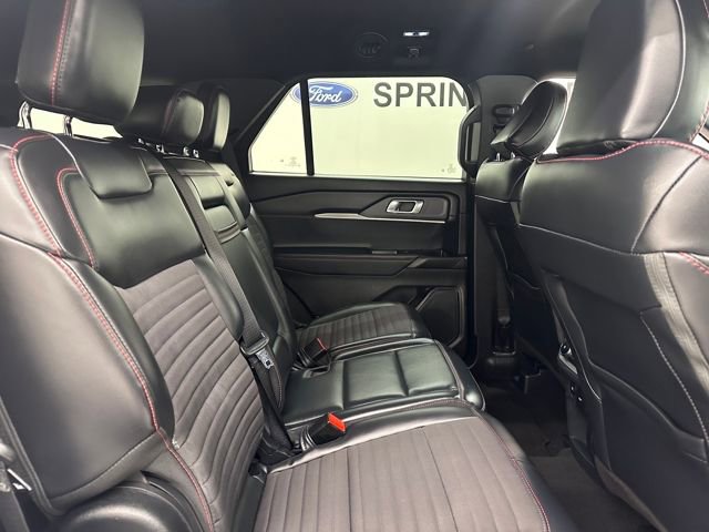 Certified 2025 Ford Explorer ST-Line w/ ST-Line Street Pack image 14