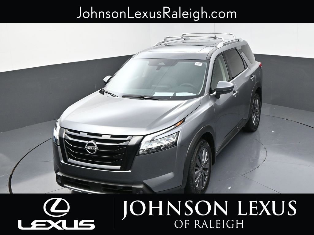 Used 2023 Nissan Pathfinder SL w/ SL Premium Package