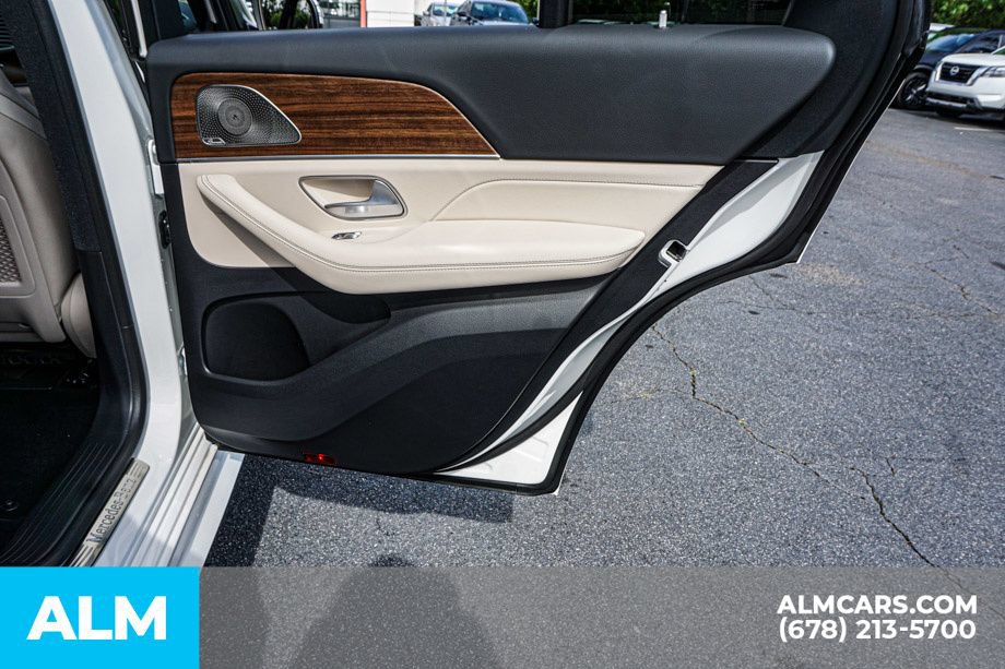 Used 2025 Mercedes-Benz GLE 580 4MATIC image 59