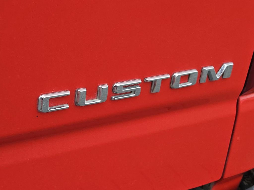 Used 2024 Chevrolet Silverado 1500 Custom AWD/4WD image 9