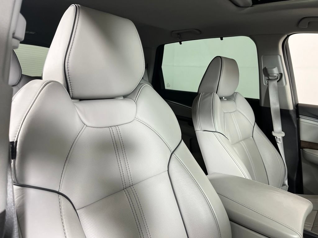 Used 2020 Acura MDX SH-AWD w/ Advance Package image 12