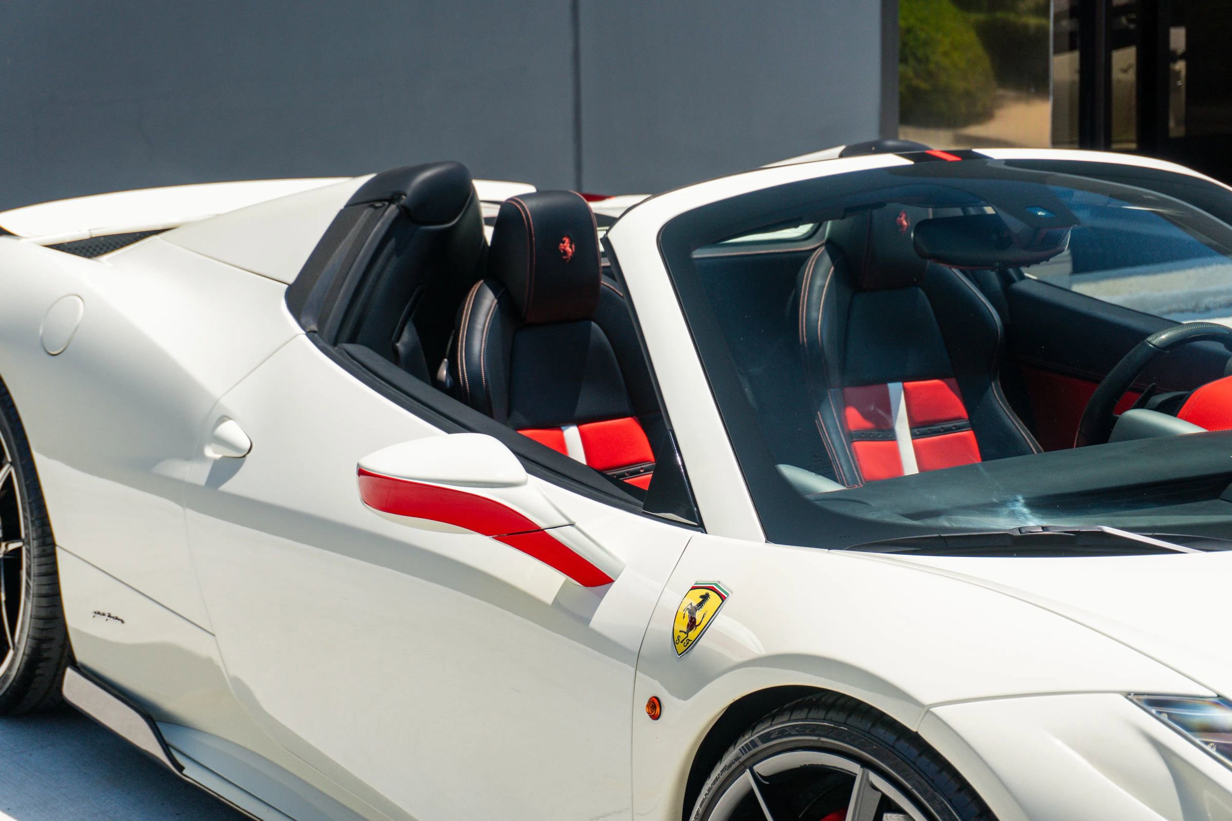 Used 2014 Ferrari 458 Spider RWD image 29