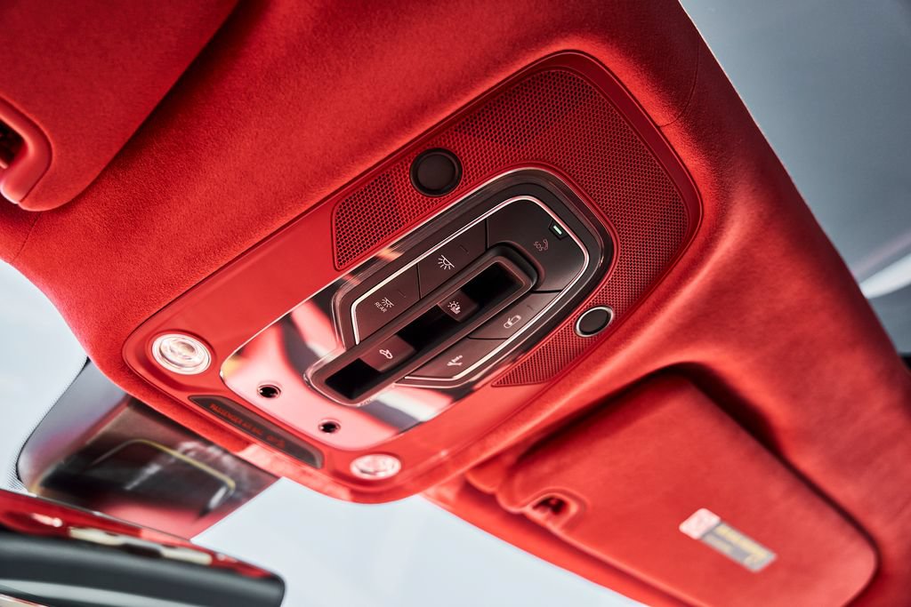 Used 2023 Bentley Bentayga AWD/4WD image 83