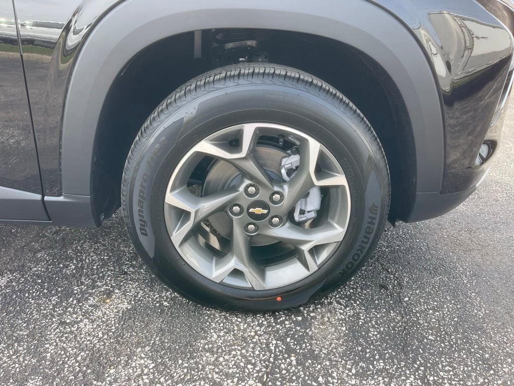 New 2026 Chevrolet Trax LT image 27