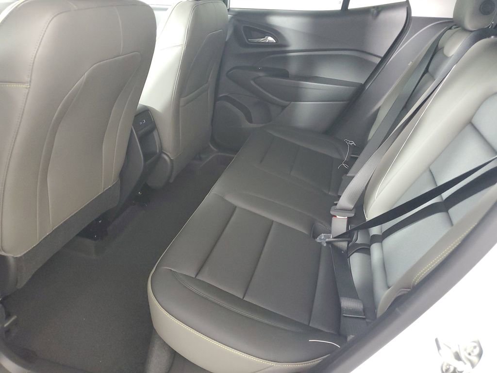 New 2026 Chevrolet Trax ACTIV image 14