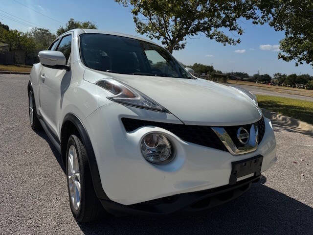 Used 2015 Nissan Juke SV w/ Cold Weather Package