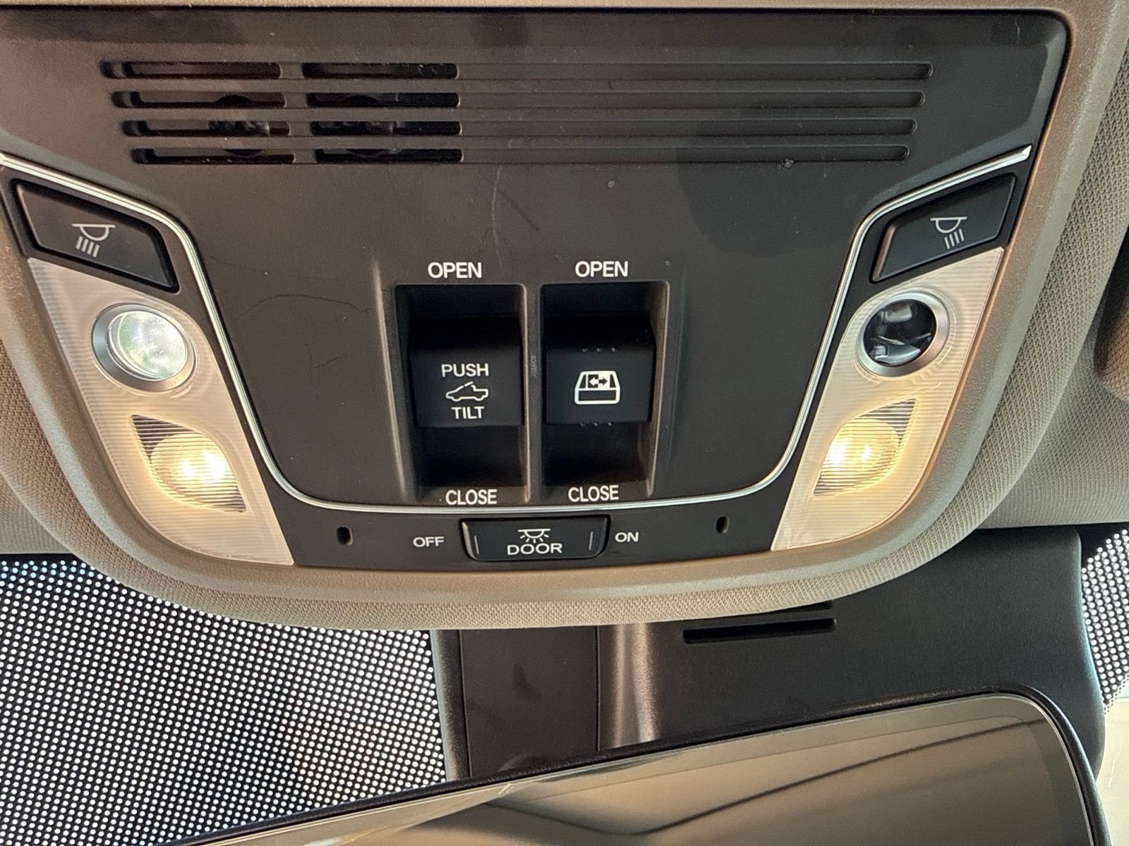 Used 2023 Honda Ridgeline RTL-E image 23