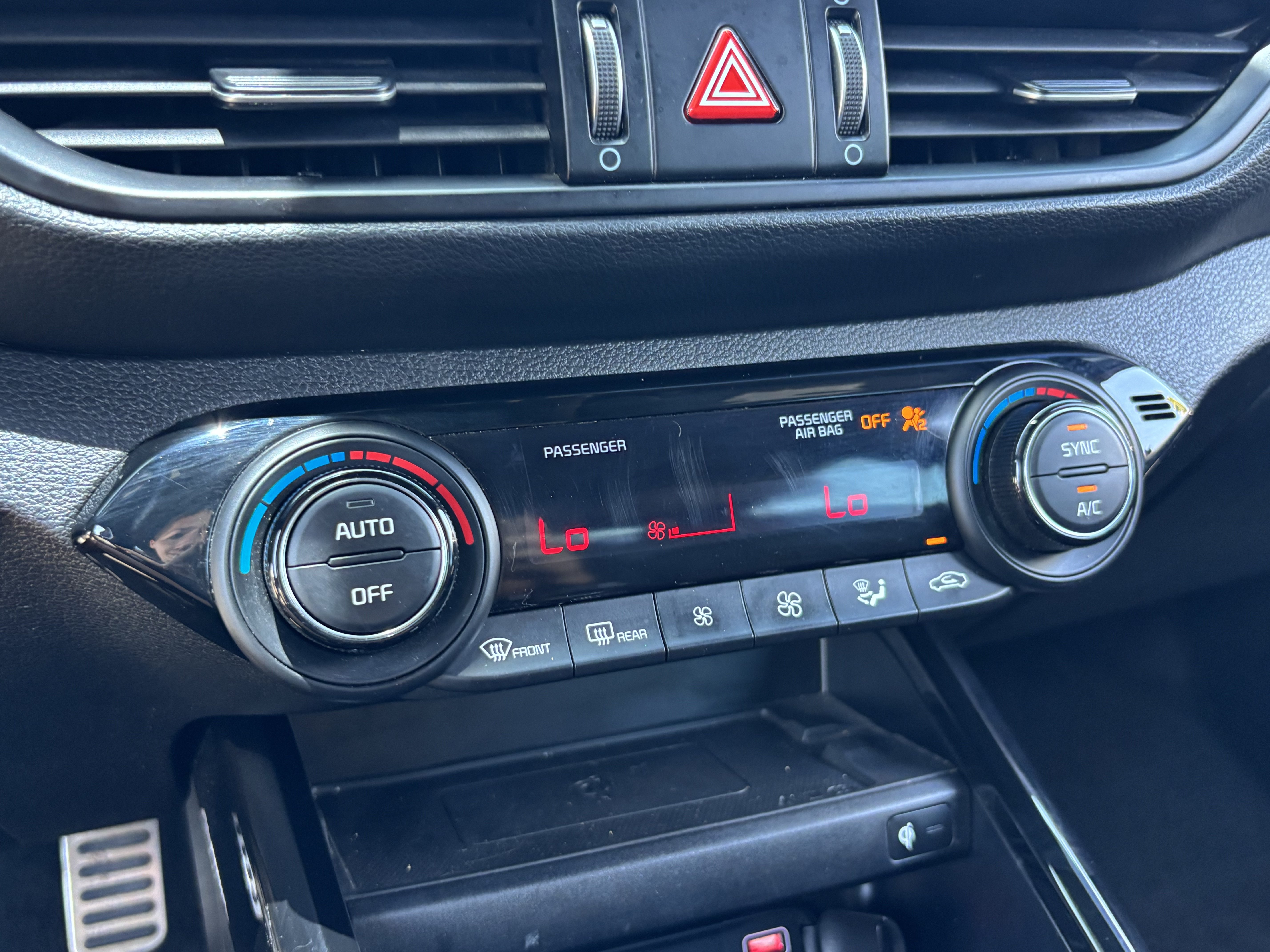 Certified 2023 Kia Forte GT FWD image 22