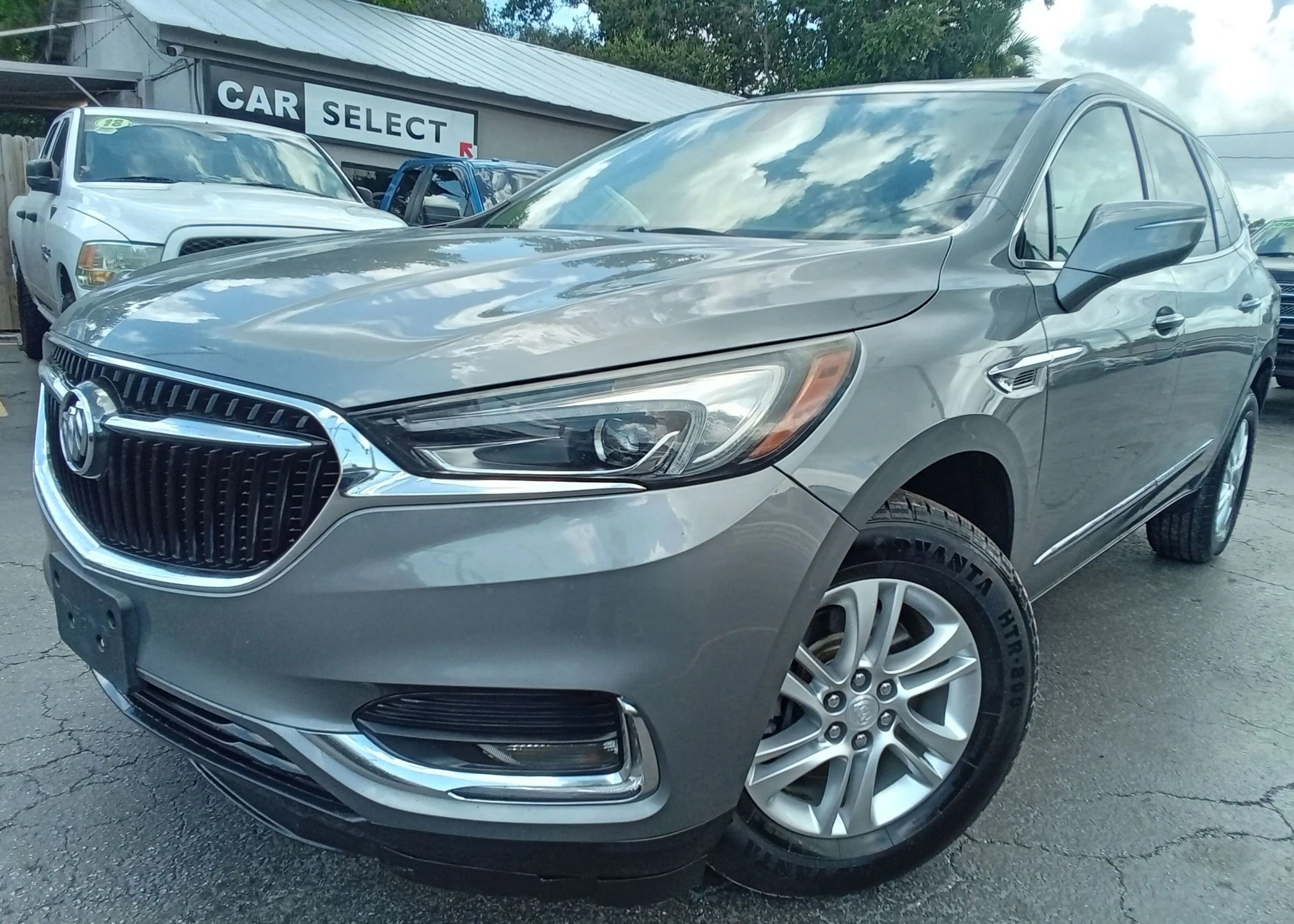 Used 2018 Buick Enclave Essence