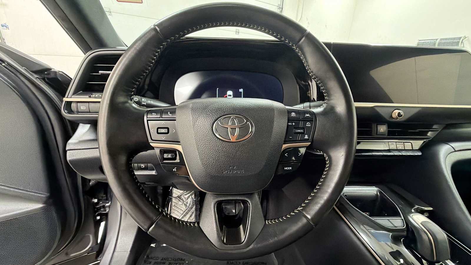 Certified 2024 Toyota Crown AWD/4WD image 16