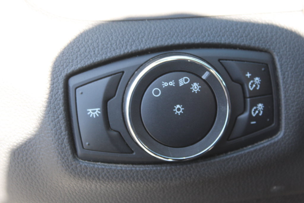 Used 2014 Ford Edge Sport w/ Driver Entry Package AWD/4WD image 15