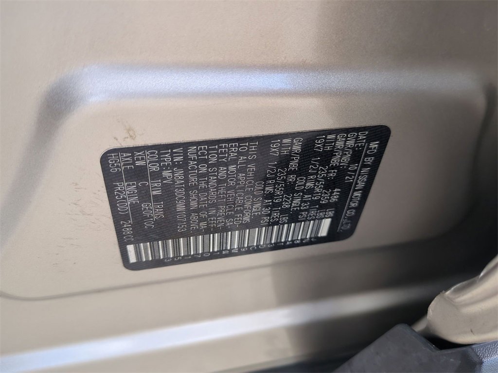 Used 2021 Nissan Rogue Platinum image 34