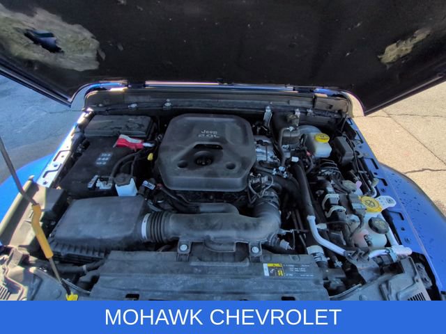 Used 2018 Jeep Wrangler Unlimited Sahara AWD/4WD image 30