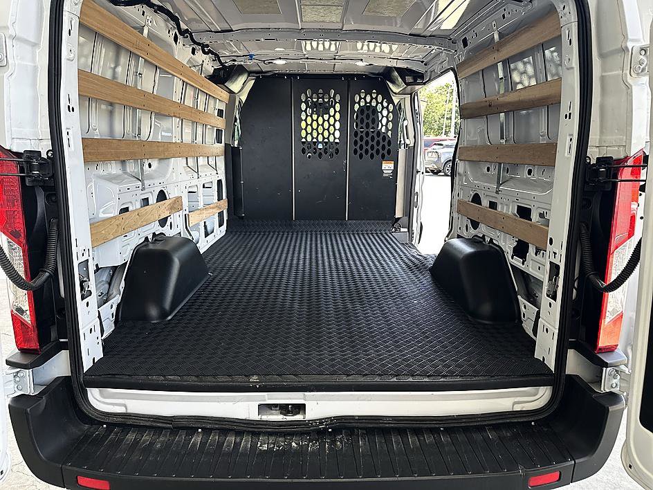 Used 2025 Ford Transit 250 Low Roof w/ Exterior Upgrade Package RWD image 23