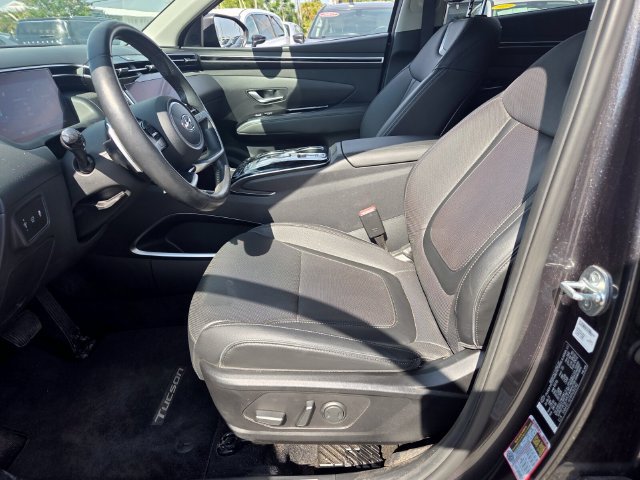 Used 2023 Hyundai Tucson Limited AWD/4WD image 9