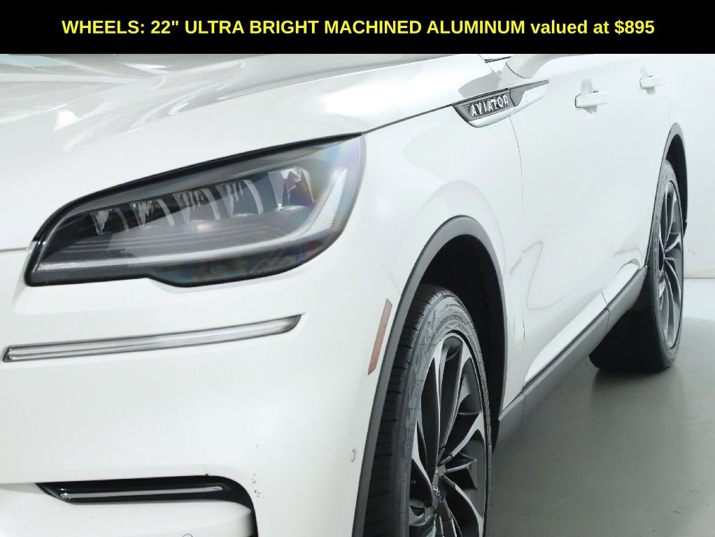 Used 2020 Lincoln Aviator Reserve w/ Equipment Group 201A image 5