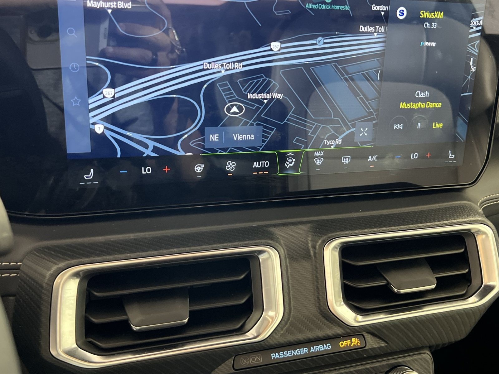 Used 2025 Ford Mustang GT Premium RWD image 22