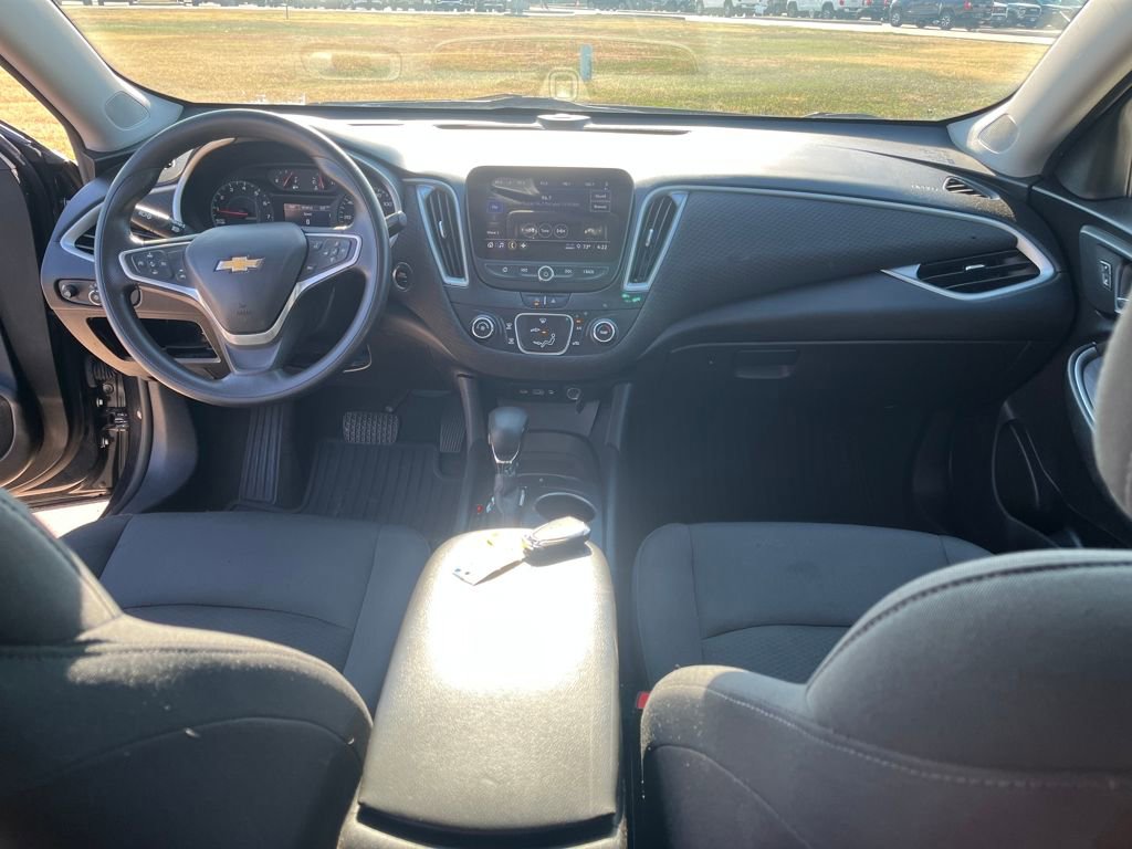 Used 2023 Chevrolet Malibu LS w/ LPO, Floor Liner Package image 17