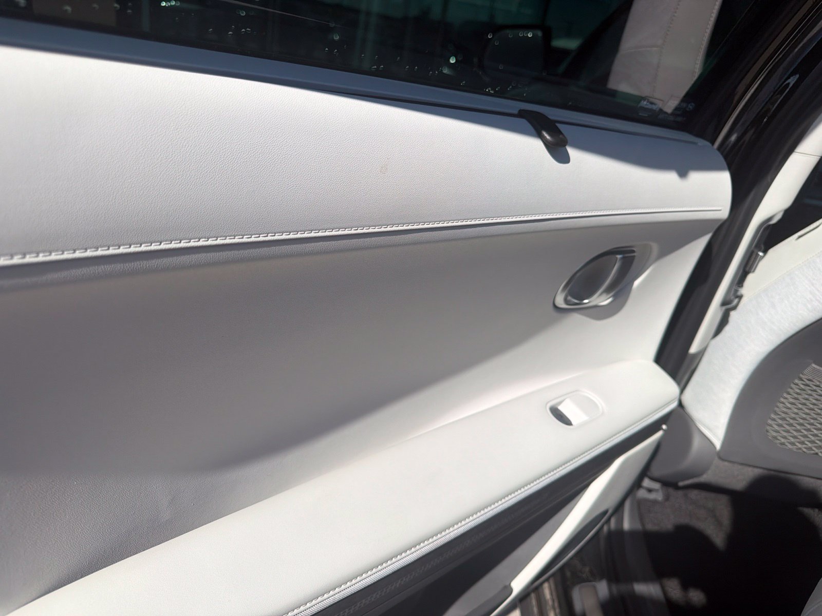 Used 2024 Hyundai Ioniq 5 Limited AWD/4WD image 10