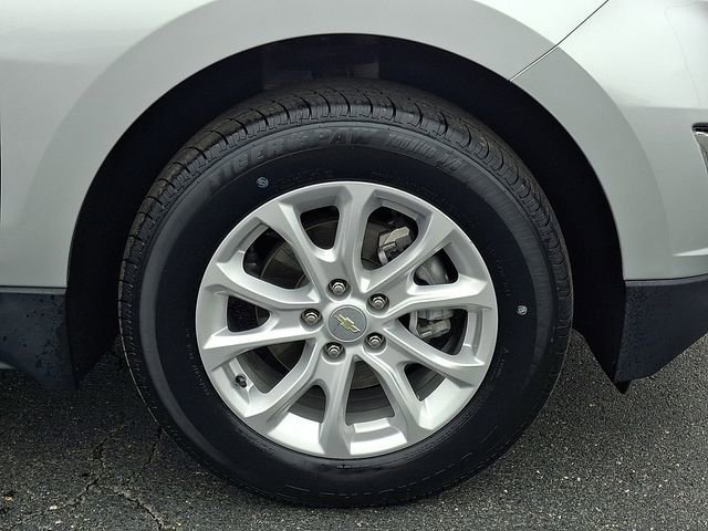 Certified 2021 Chevrolet Equinox LS w/ LS Convenience Package FWD image 8