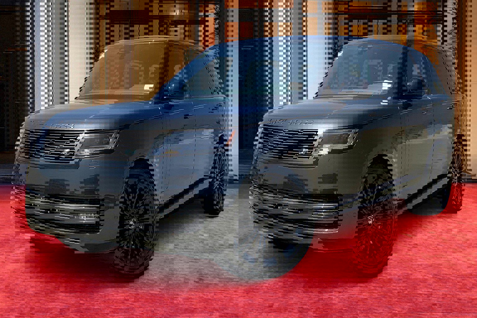 New 2025 Land Rover Range Rover Long Wheelbase SE image 1