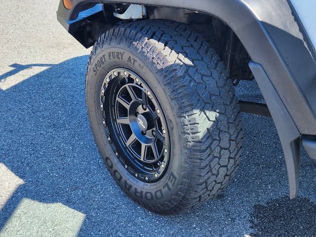 Used 2014 Jeep Wrangler Unlimited Sahara w/ Connectivity Group AWD/4WD image 28