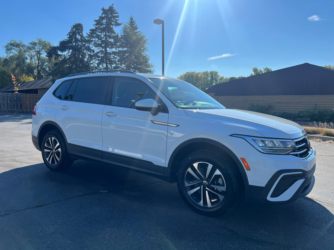 Used 2022 Volkswagen Tiguan S image 10