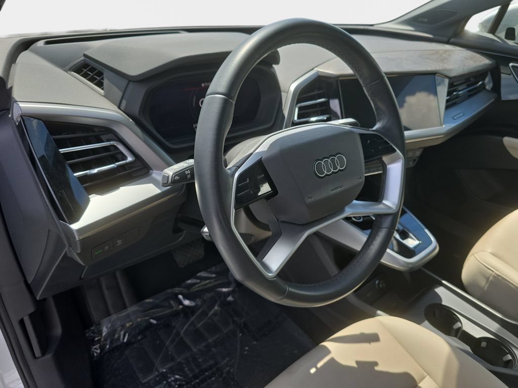 Used 2023 Audi Q4 e-tron Prestige AWD/4WD image 25