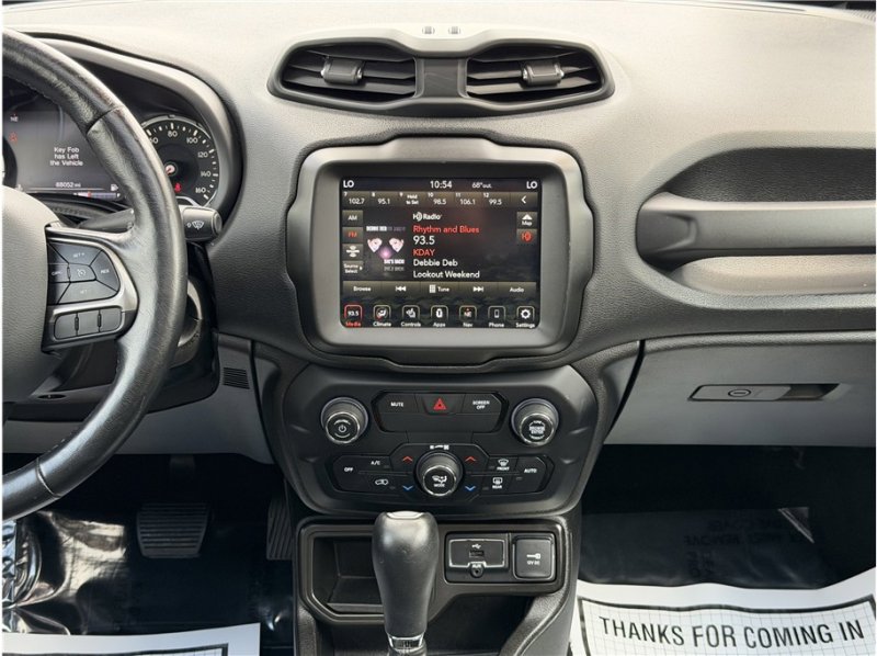 Used 2020 Jeep Renegade Limited w/ UConnect 8.4 Nav Group FWD image 44
