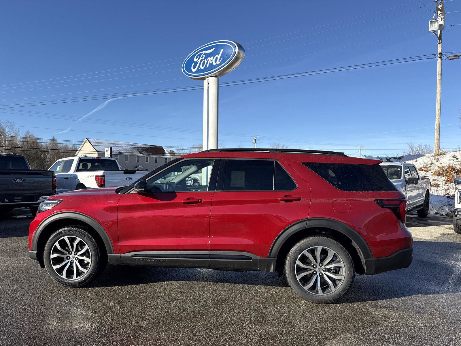 New 2026 Ford Explorer ST-Line image 3