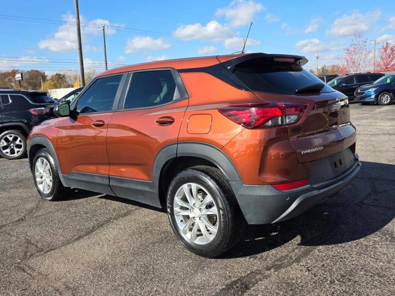 Used 2021 Chevrolet TrailBlazer LS image 4